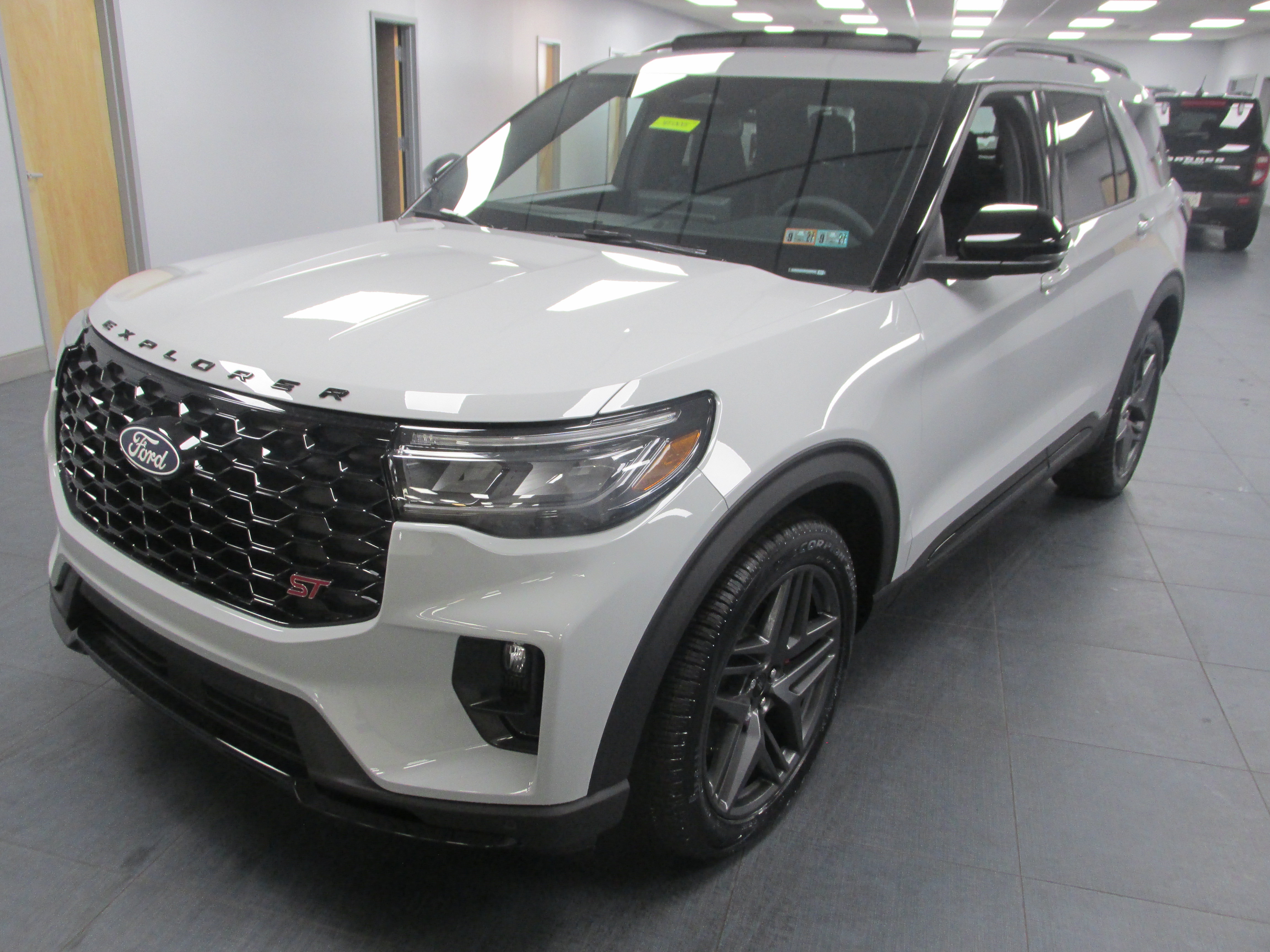 2027 Ford Explorer ST SUV