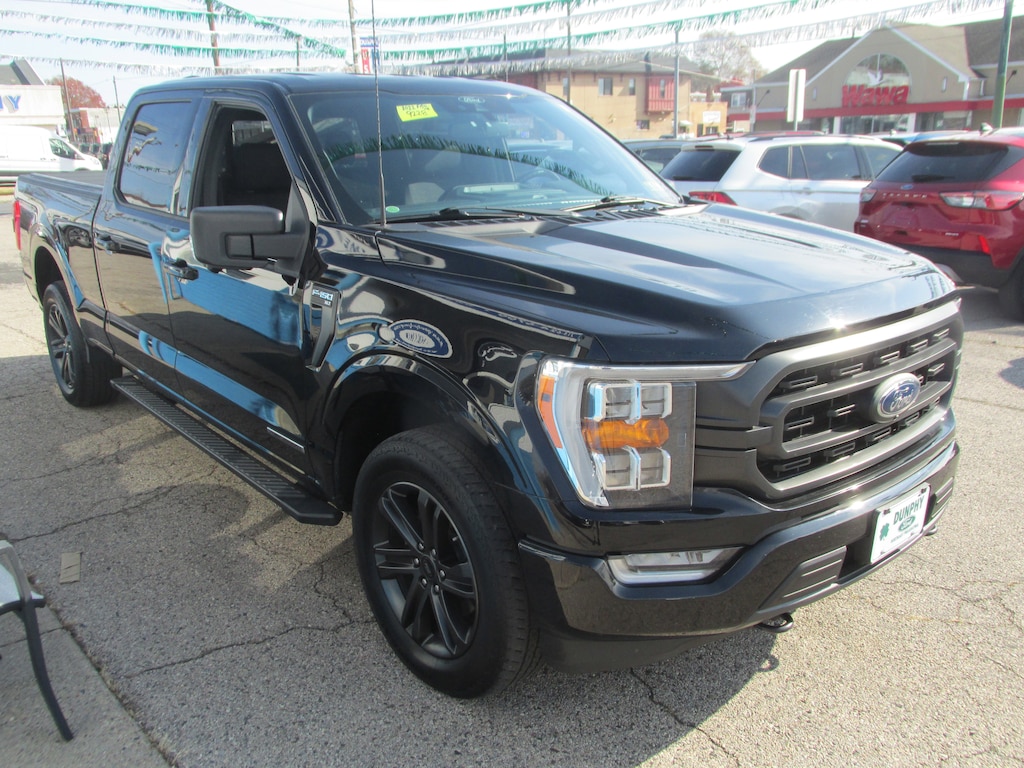 Used 2022 Ford F-150 XLT Truck SuperCrew Cab