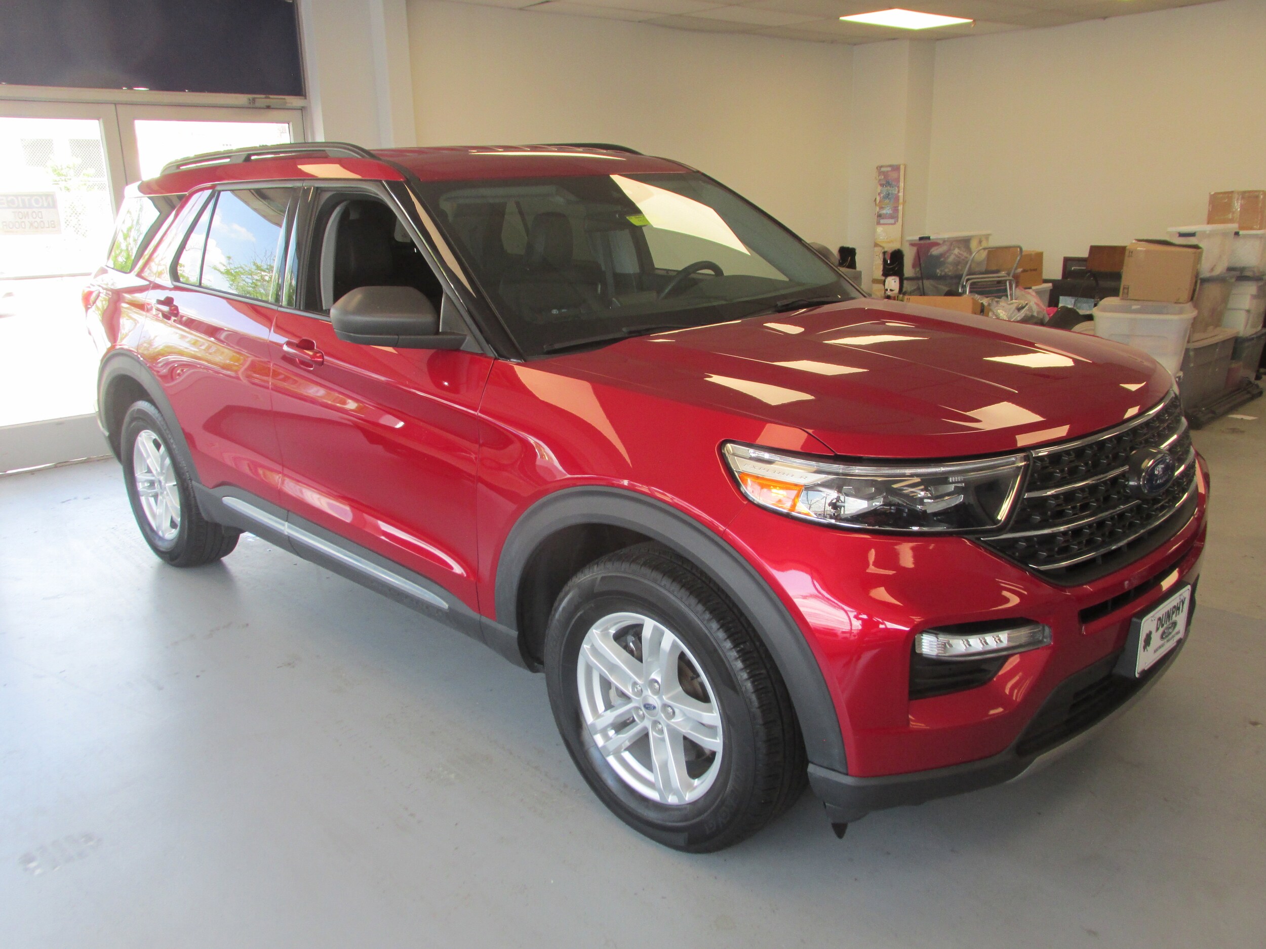 2022 Ford Explorer XLT photo 3