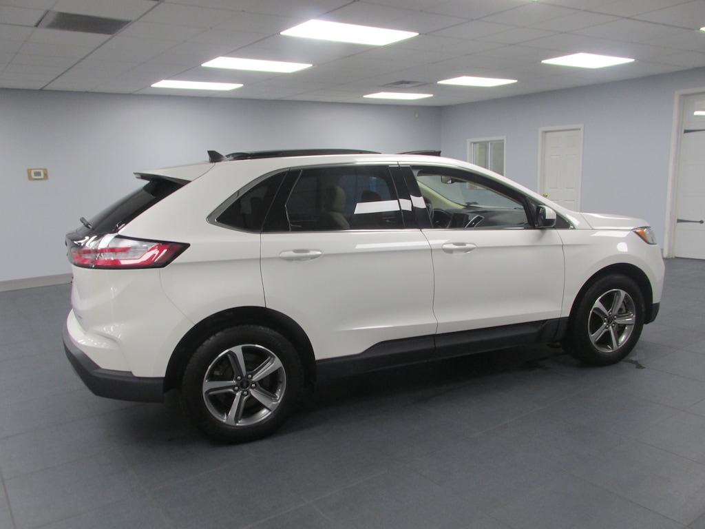 Certified 2023 Ford Edge SUV