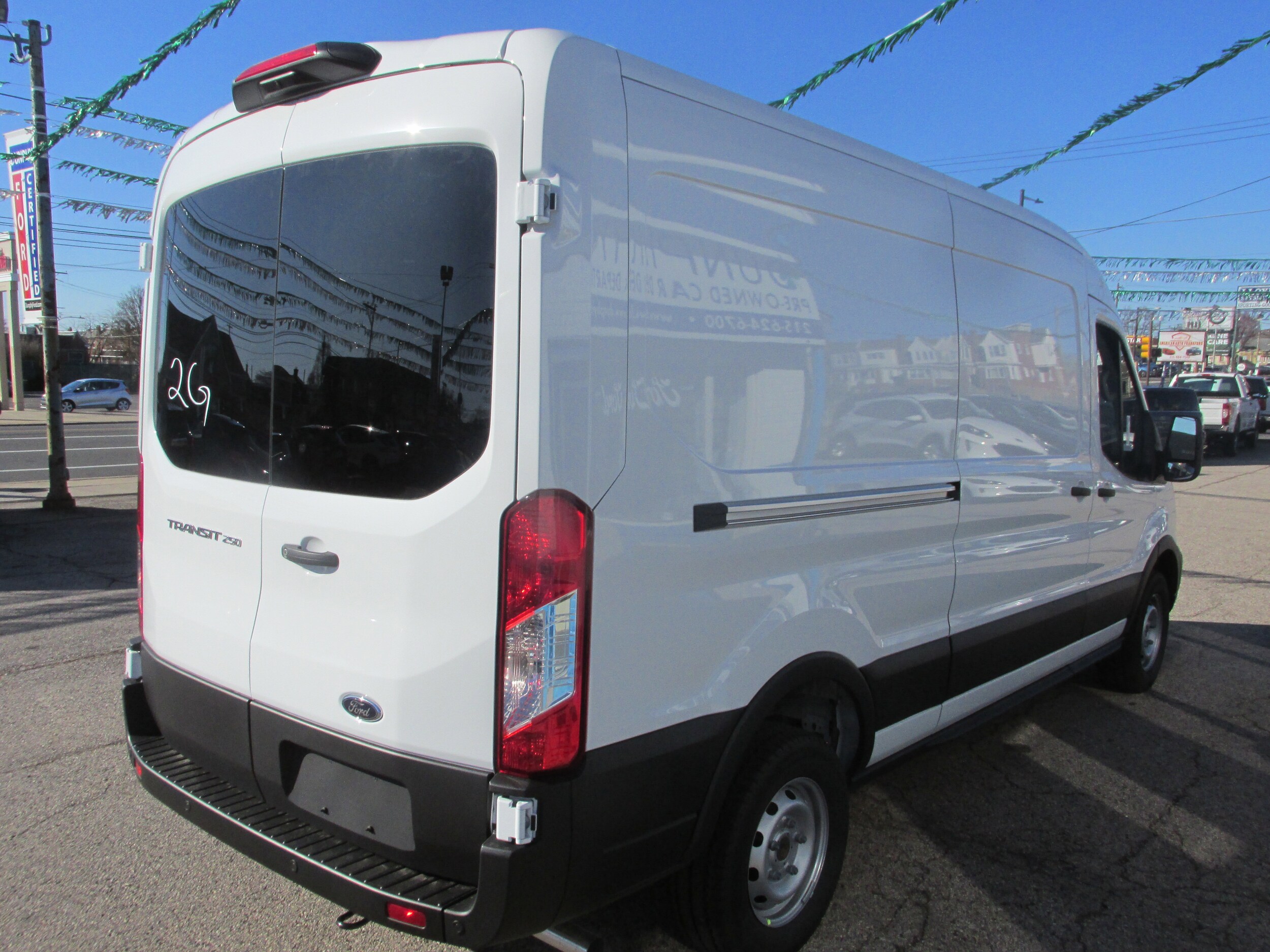 2025 Ford Transit photo 4