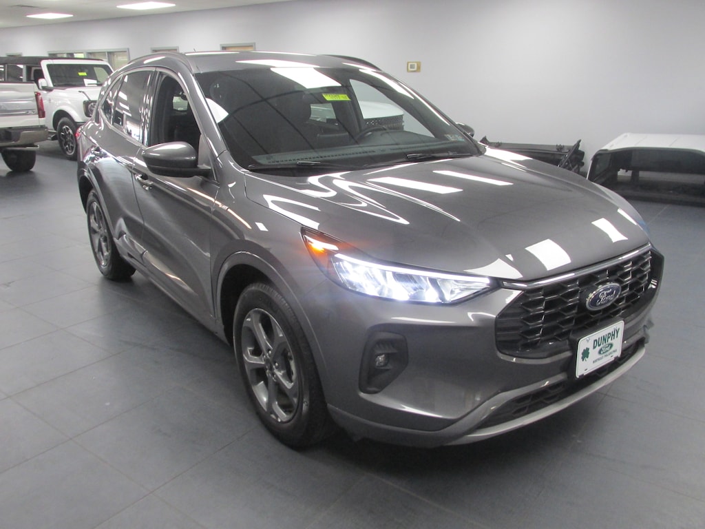 Used 2023 Ford Escape ST-Line Select SUV