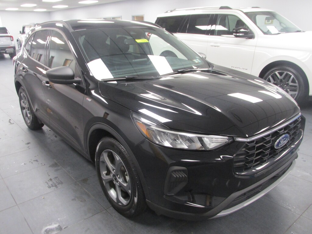 Used 2025 Ford Escape ST-Line SUV