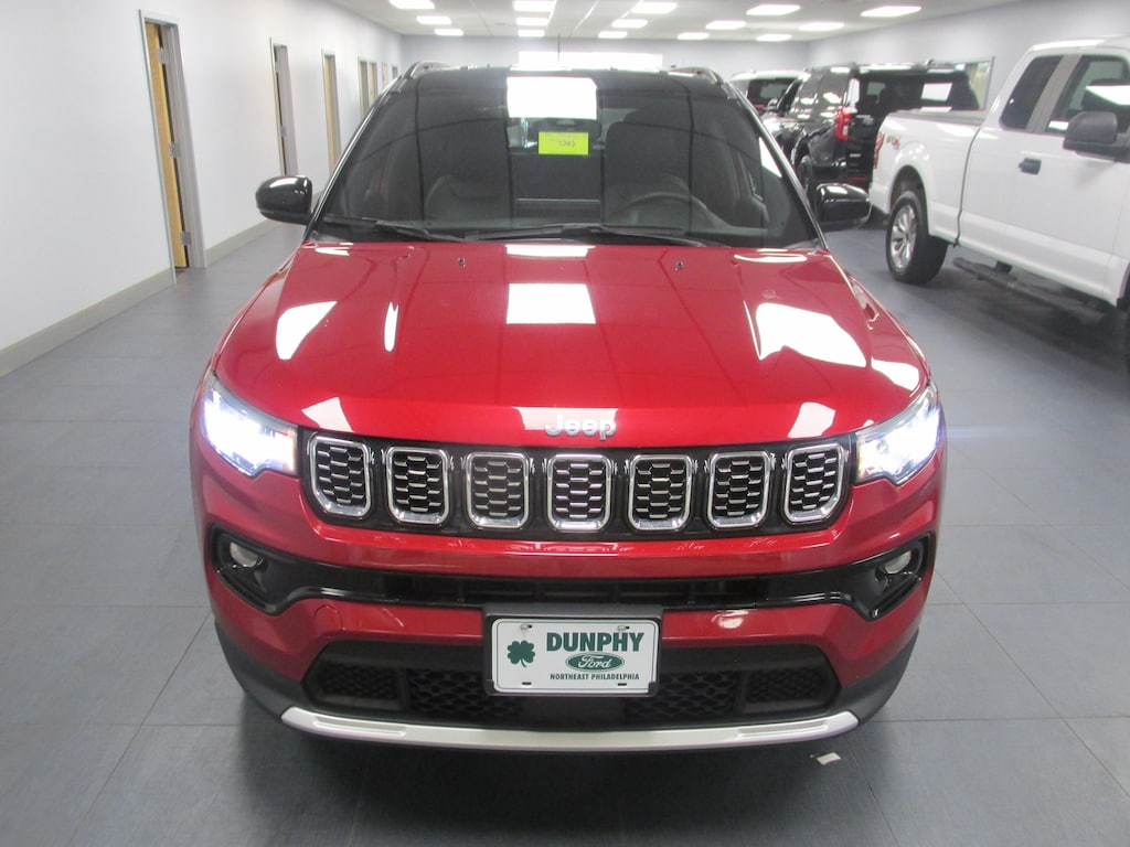 Used 2024 Jeep Compass Limited SUV