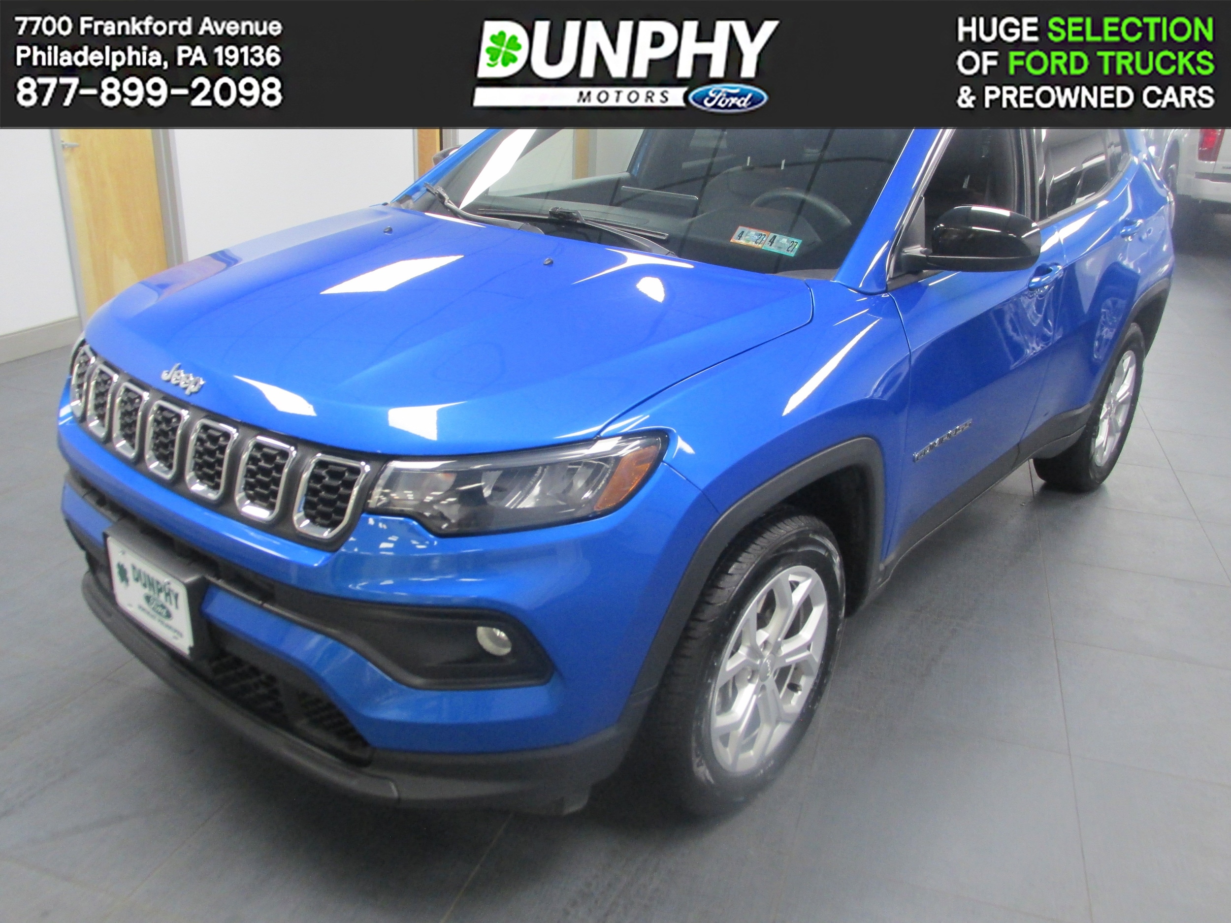 2024 Jeep Compass Latitude 4X4's photo