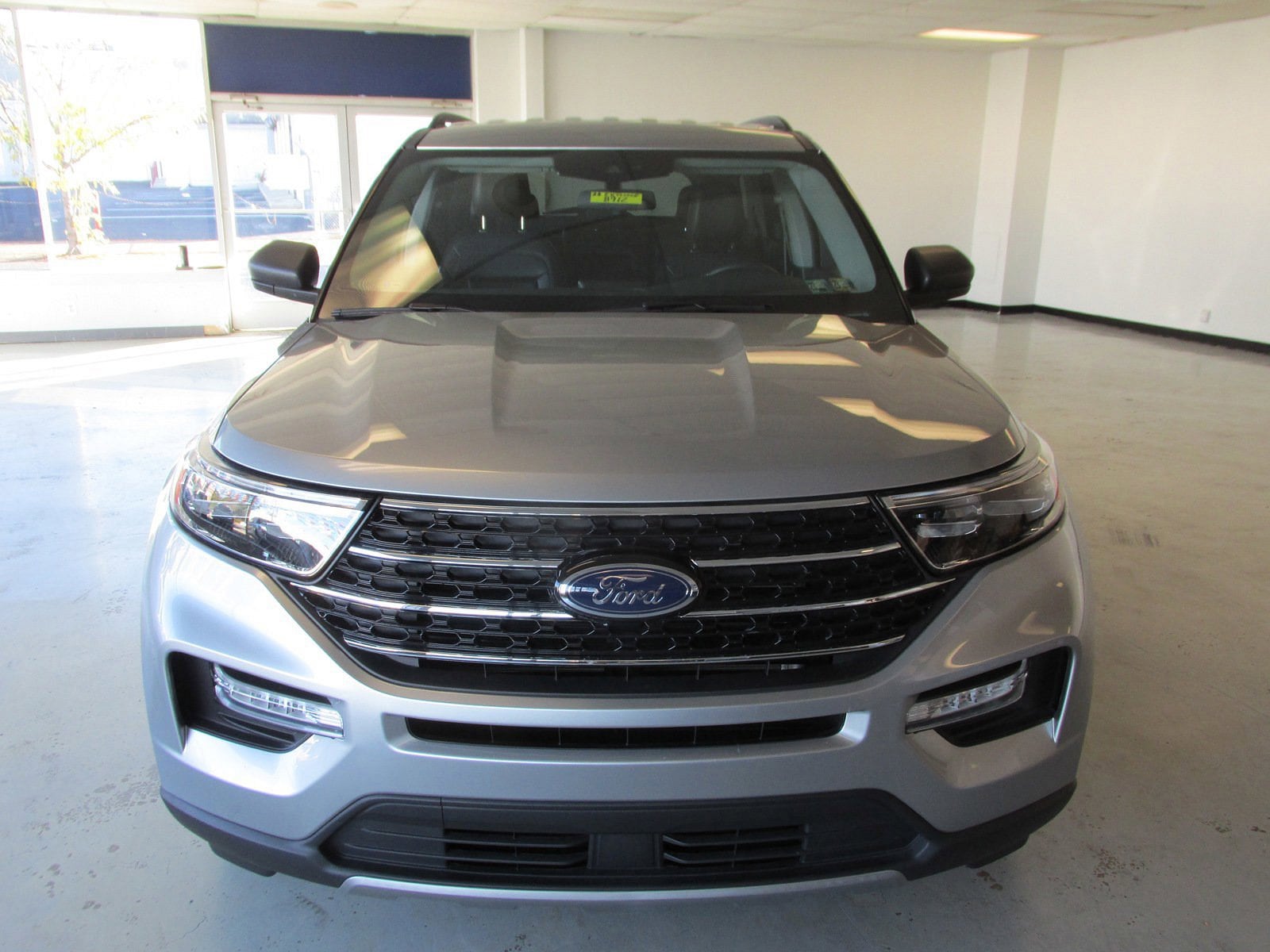 Used 2021 Ford Explorer XLT with VIN 1FMSK8DH2MGA55057 for sale in Philadelphia, PA