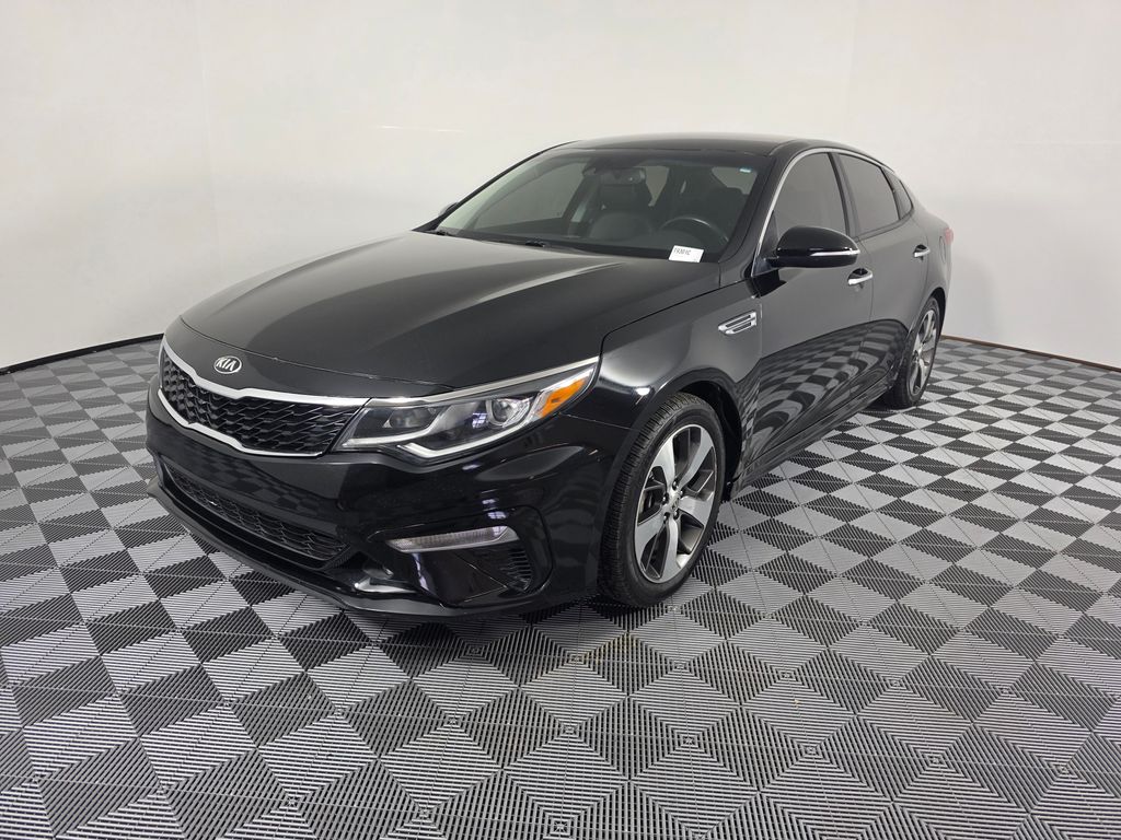 2020 Kia Optima S AT's photo