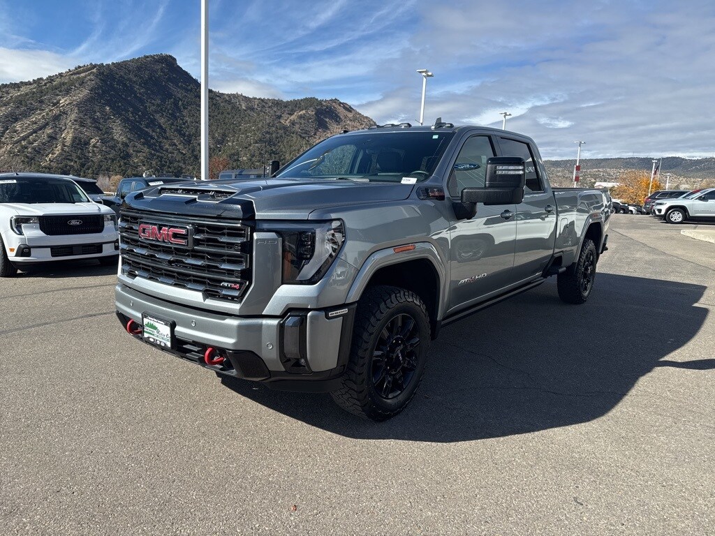 Used 2024 GMC Sierra 2500HD AT4 Truck
