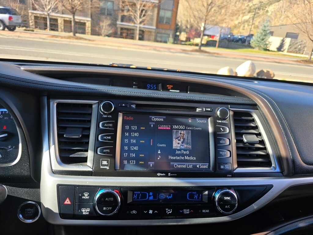 Used 2014 Toyota Highlander Limited SUV