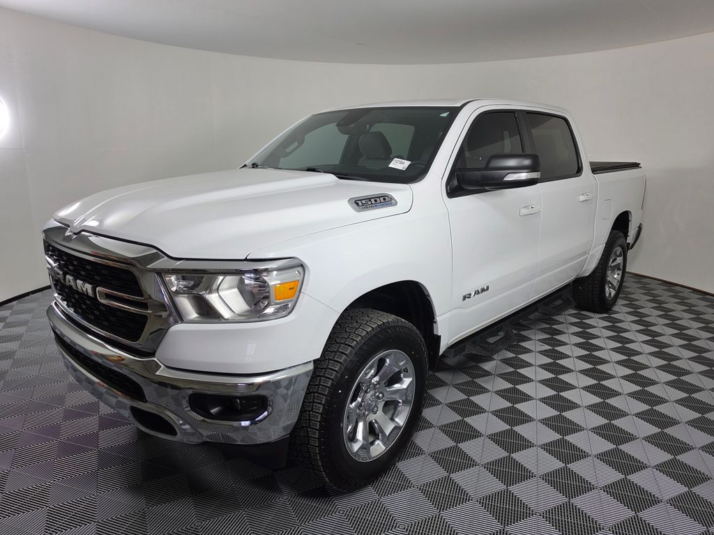 2022 RAM 1500 Big Horn/Lone Star 4x4 Crew Cab 5'7's photo