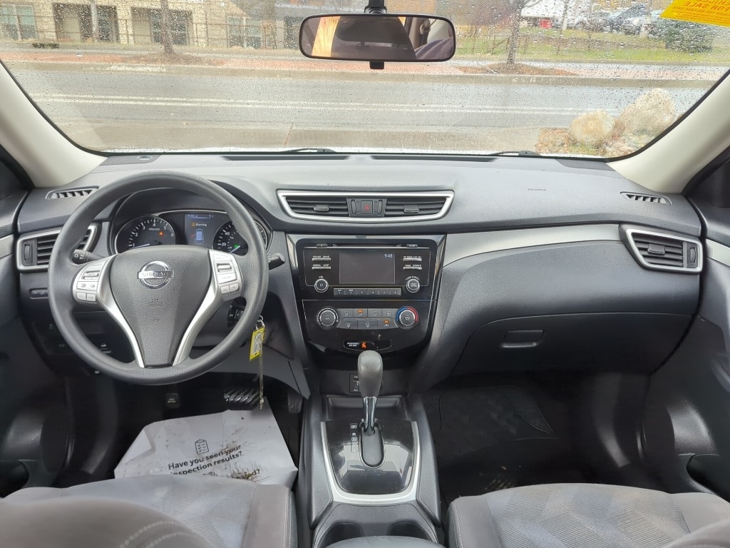 Used 2016 Nissan Rogue S SUV