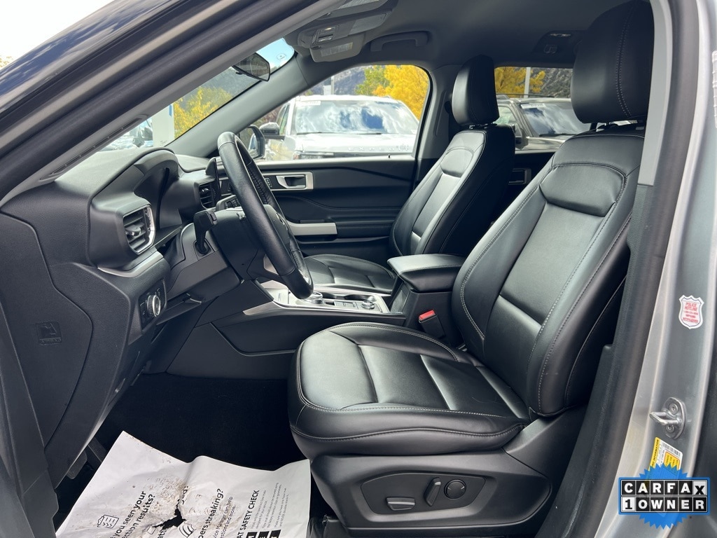 Used 2024 Ford Explorer XLT SUV