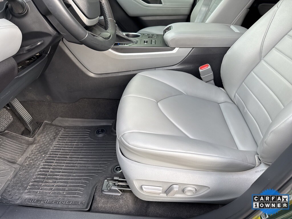 Used 2023 Toyota Highlander XLE SUV