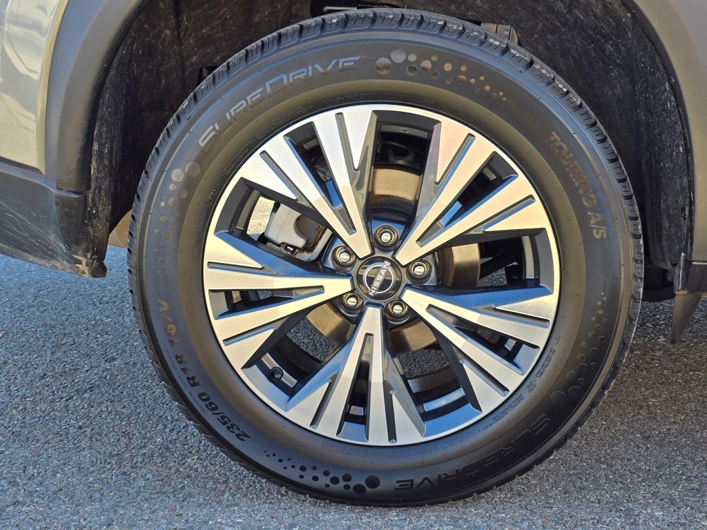 Used 2023 Nissan Rogue SV SUV