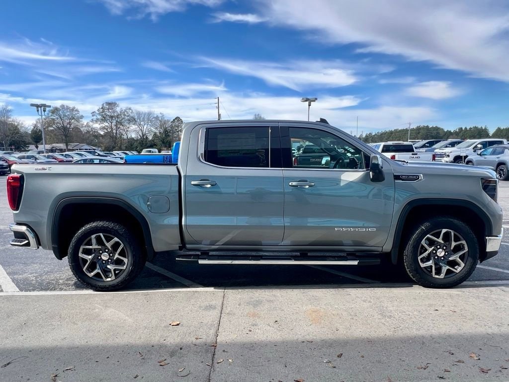 New 2026 GMC Sierra 1500 SLE Truck