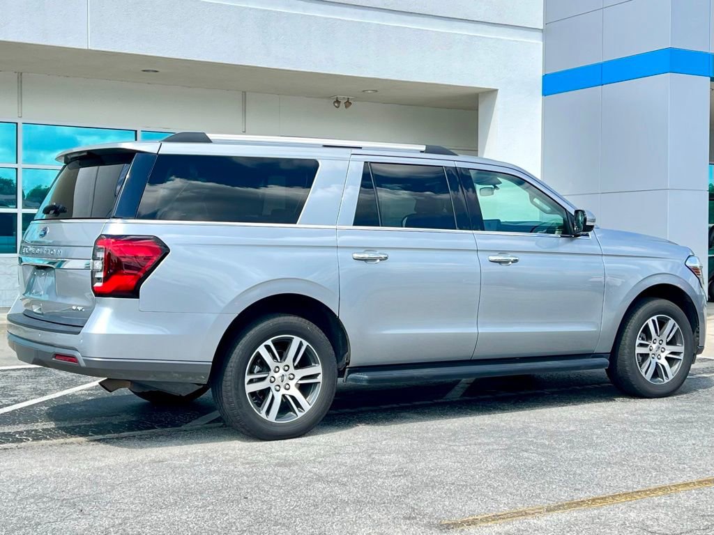 2024 Ford Expedition MAX Limited photo 3