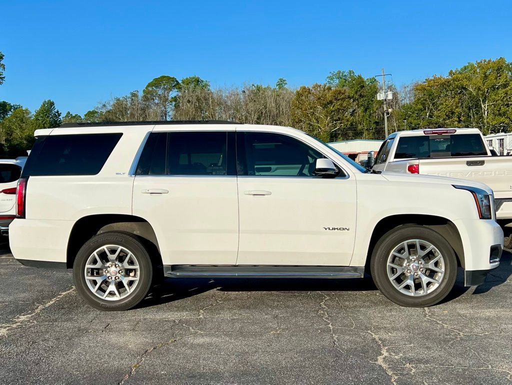 2020 Gmc Yukon SLT photo 2