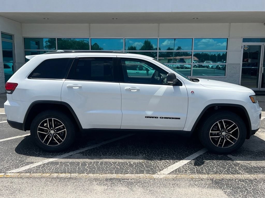 Used 2018 Jeep Grand Cherokee Trailhawk with VIN 1C4RJFLG6JC440773 for sale in Claxton, GA