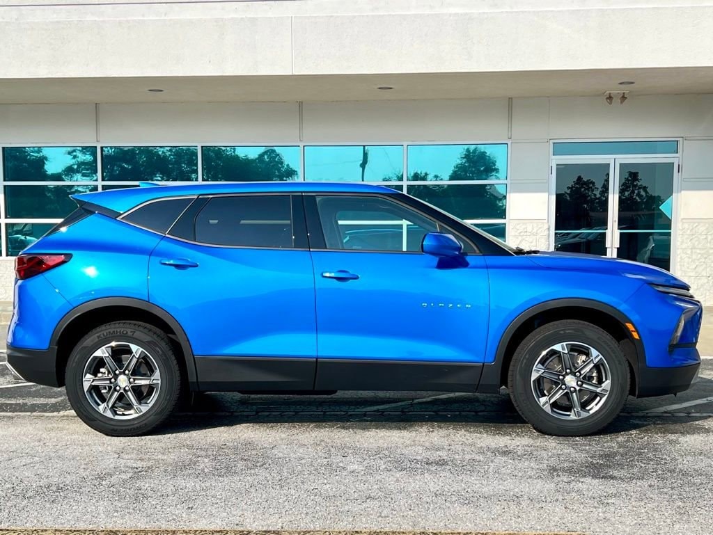 Used 2025 Chevrolet Blazer 2LT SUV