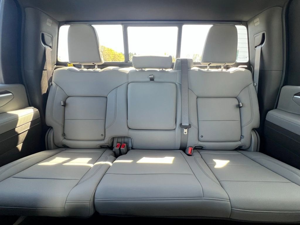 2026 Chevrolet Silverado 2500 HD LTZ - Photo 15
