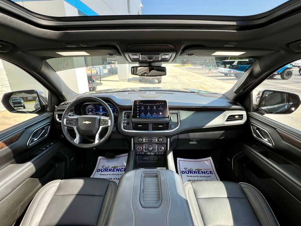2023 Chevrolet Tahoe Premier photo 2
