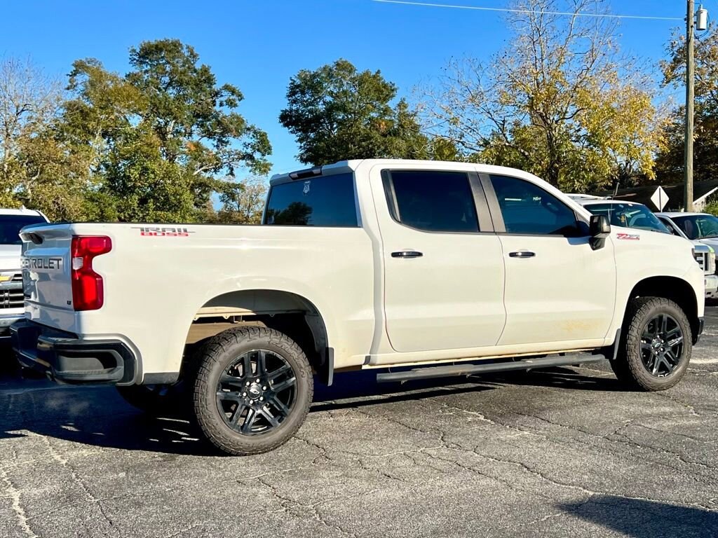 2021 Chevrolet Silverado 1500 LT Trail Boss photo 3
