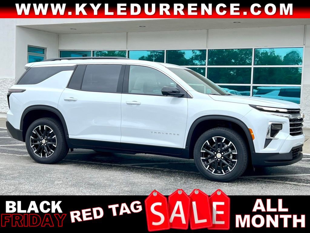 2026 Chevrolet Traverse LT's photo