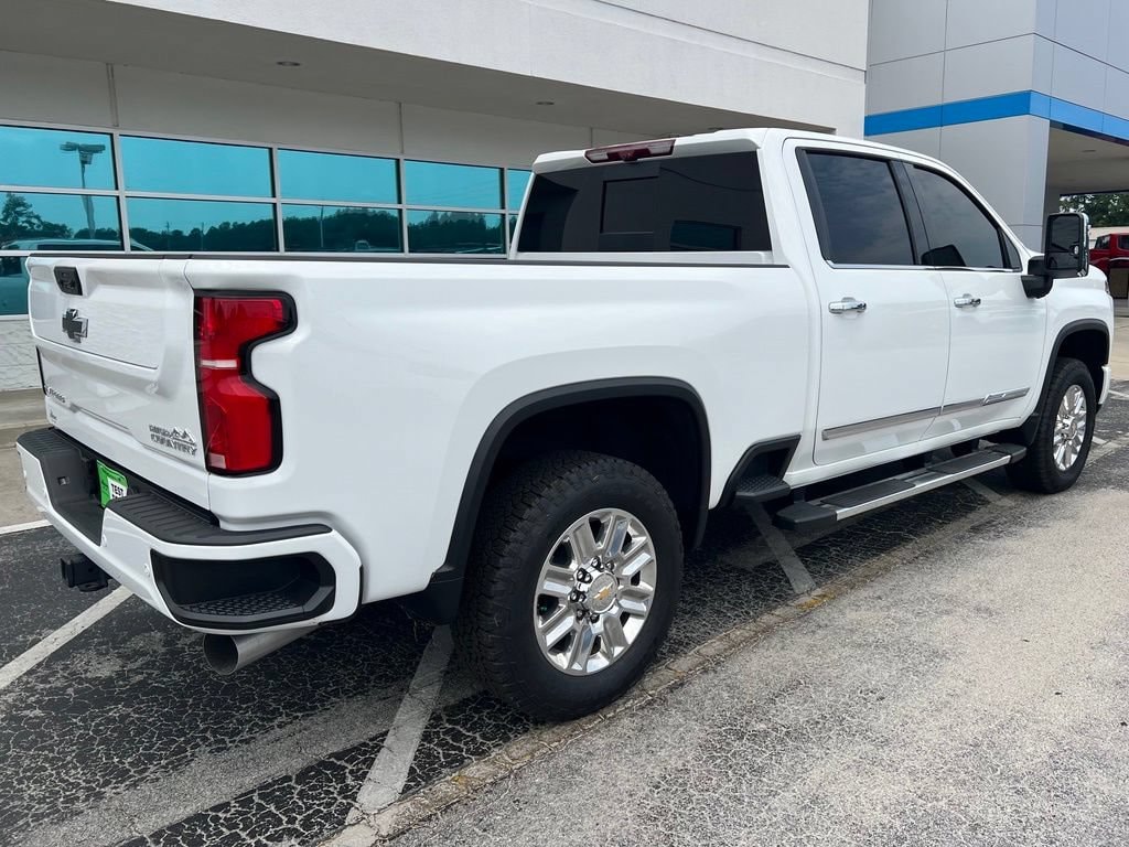 Used 2025 Chevrolet Silverado 2500 HD High Country Truck Crew Cab