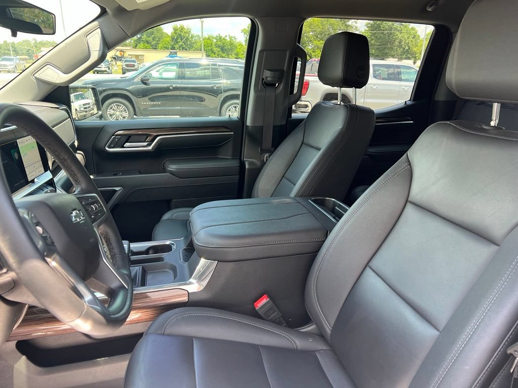2025 Chevrolet Silverado 1500 RST - Photo 9