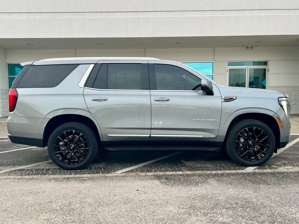 Used 2025 GMC Yukon Elevation SUV