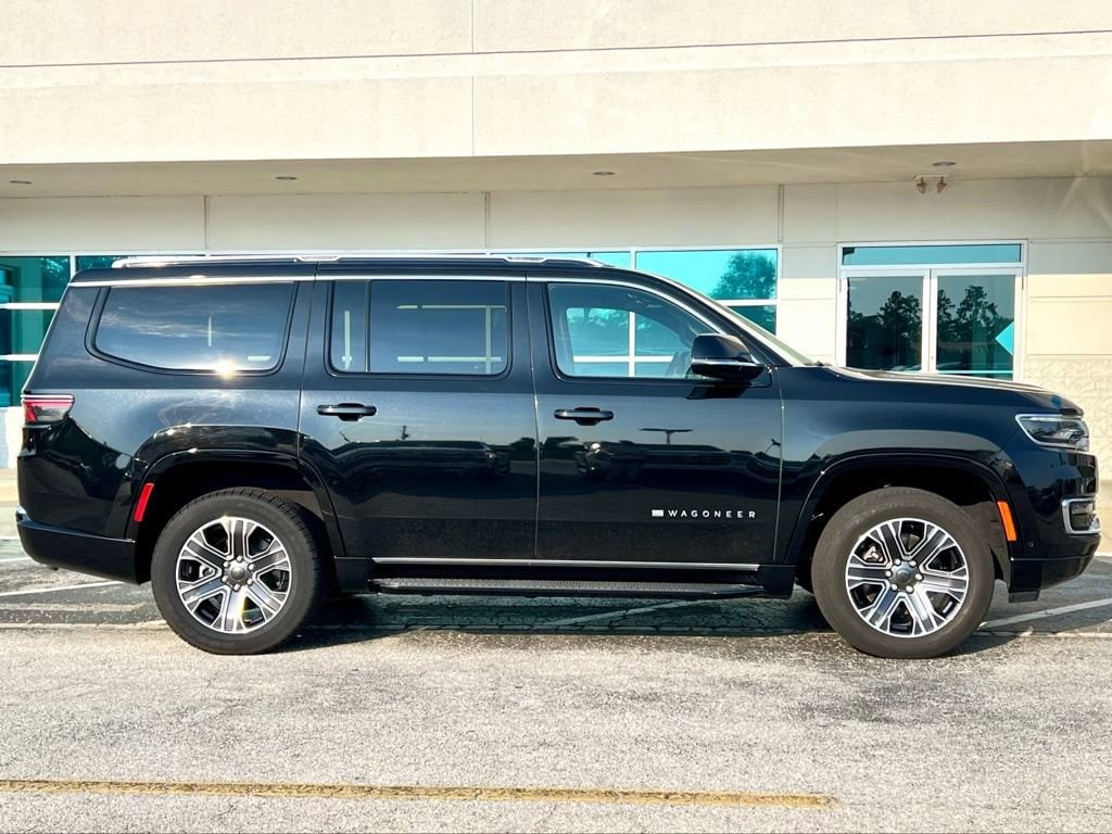 Used 2024 Jeep Wagoneer Series II SUV