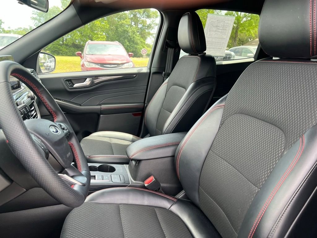 Used 2025 Ford Escape ST-Line SUV