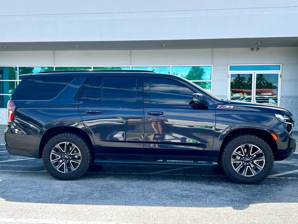 2022 Chevrolet Tahoe Z71 photo 2