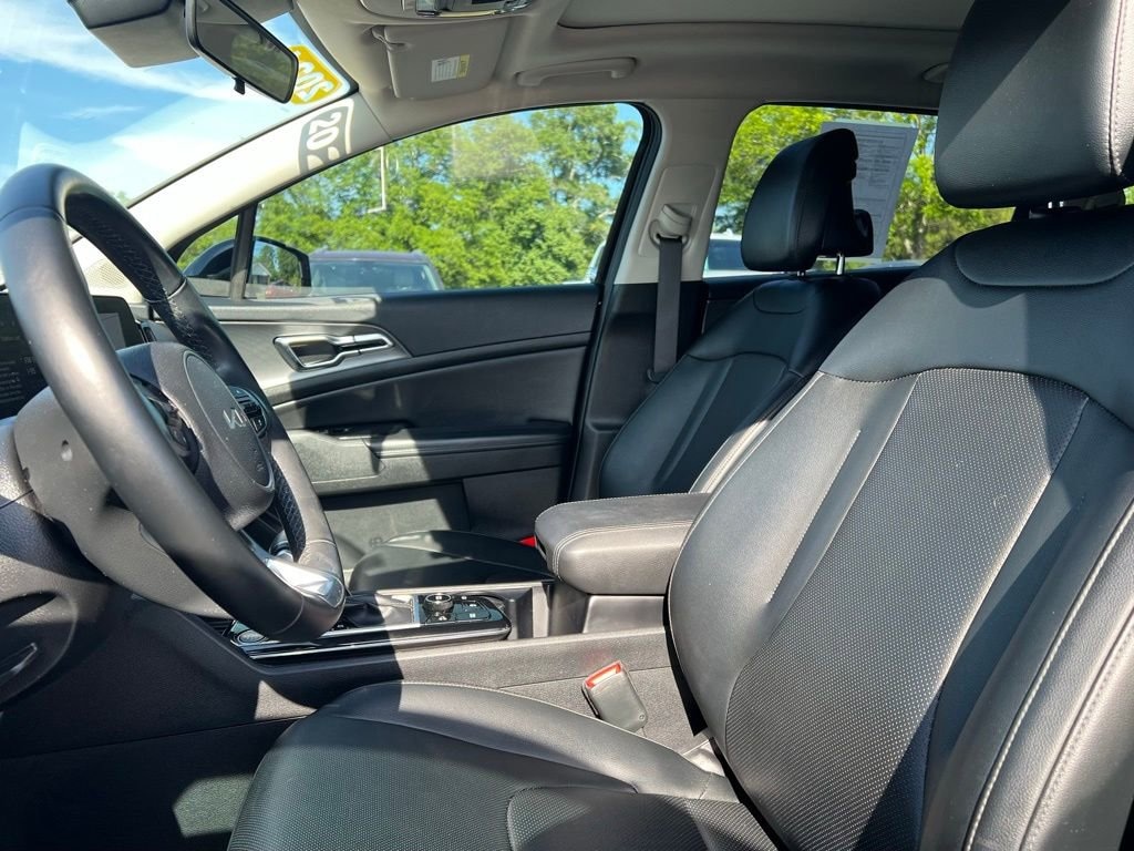 Used 2024 Kia Sportage SX SUV