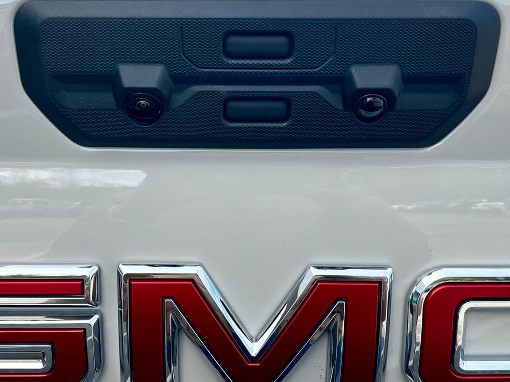2026 GMC Sierra 1500 AT4 - Photo 6