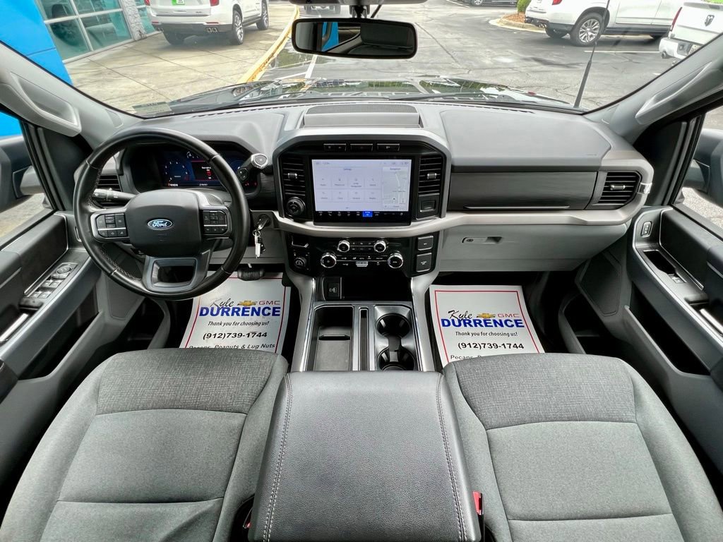 2024 Ford F-150 XLT photo 2