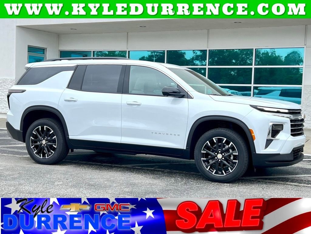 2026 Chevrolet Traverse LT's photo