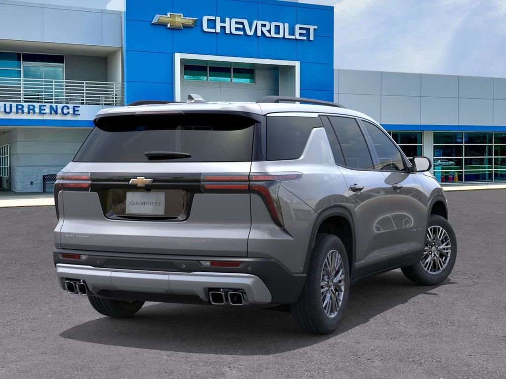 2026 Chevrolet Traverse photo 2