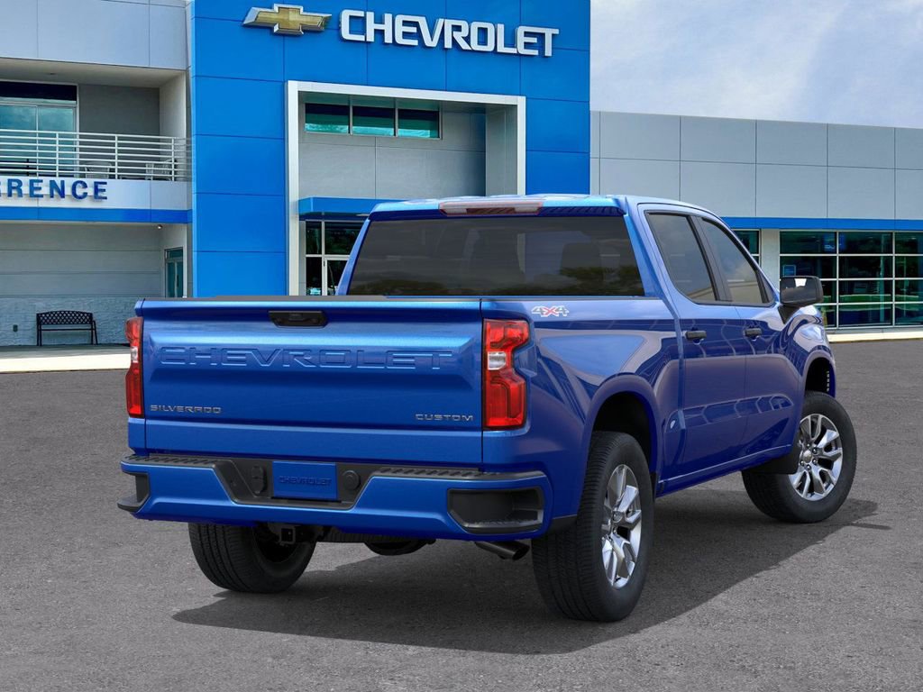 2026 Chevrolet Silverado 1500 Custom photo 4