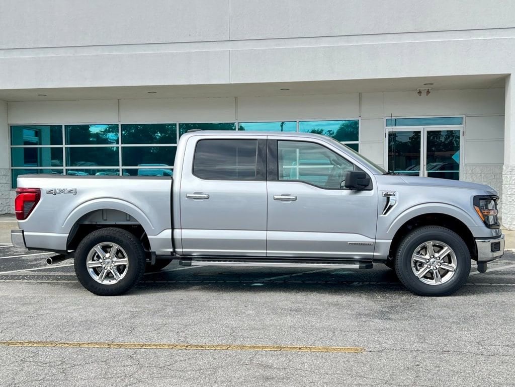 Used 2024 Ford F-150 XLT Truck SuperCrew Cab