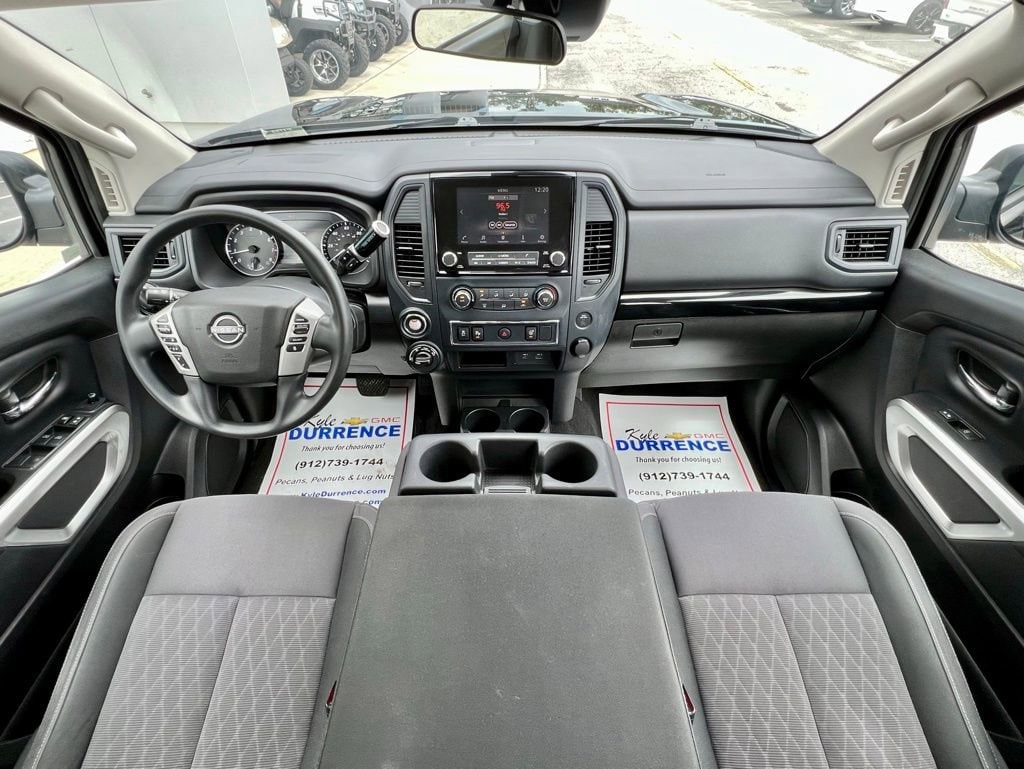 Used 2023 Nissan Titan SV Truck Crew Cab