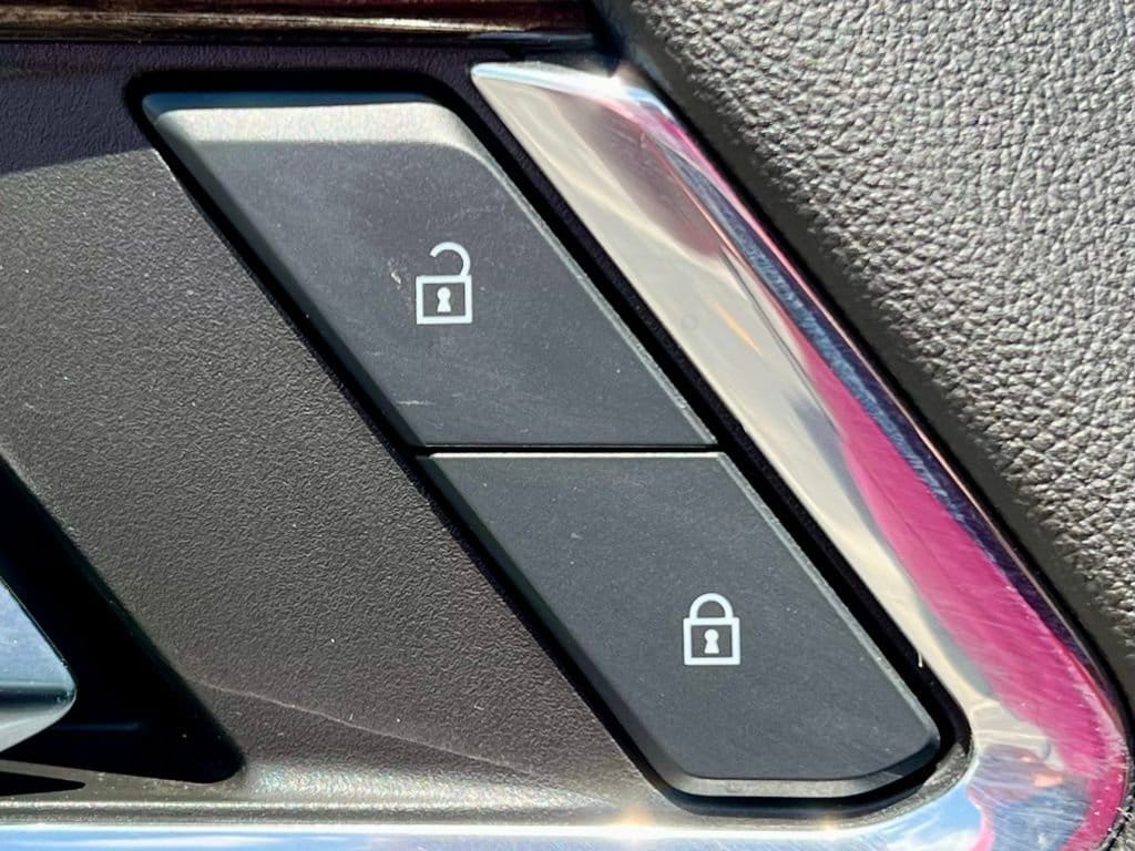 2024 Chevrolet Silverado 1500 LT - Photo 28