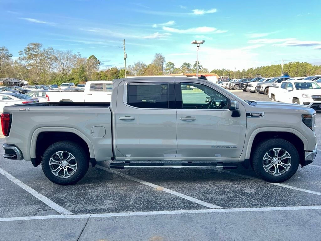 New 2026 GMC Sierra 1500 SLE Truck