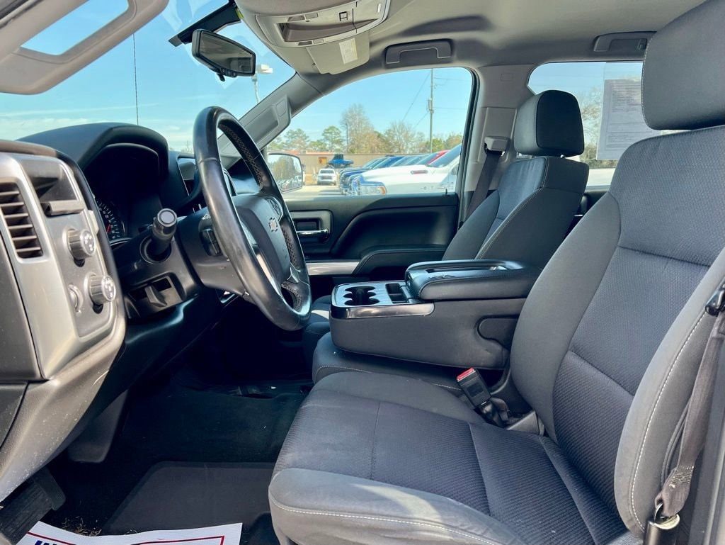 Used 2017 Chevrolet Silverado 1500 LT Truck Crew Cab