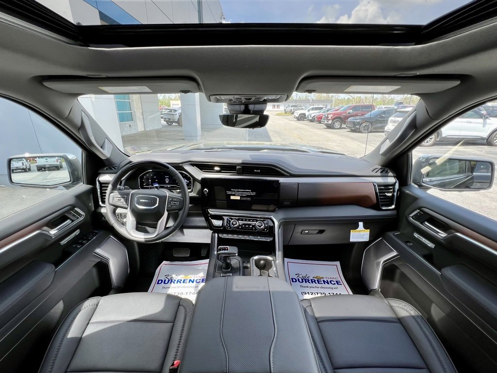 2025 Gmc Sierra 1500 Denali photo 2