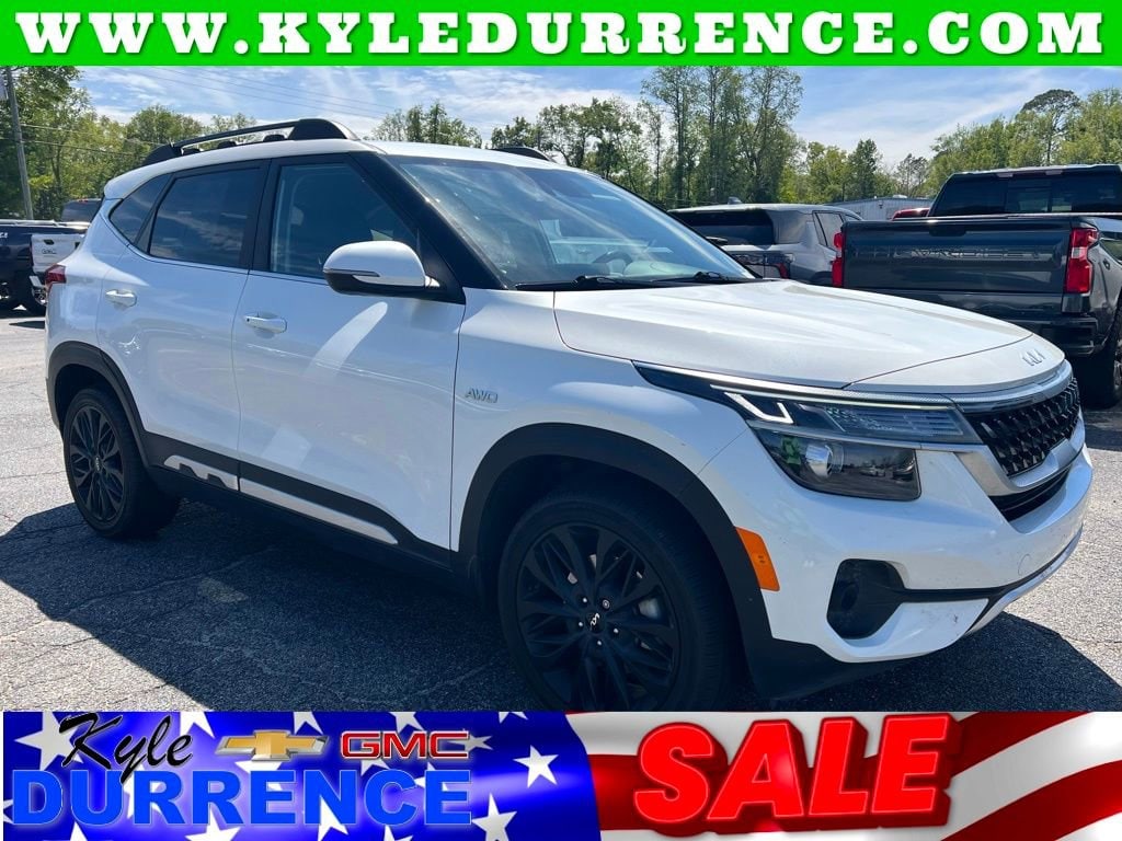 2022 Kia Seltos Nightfall