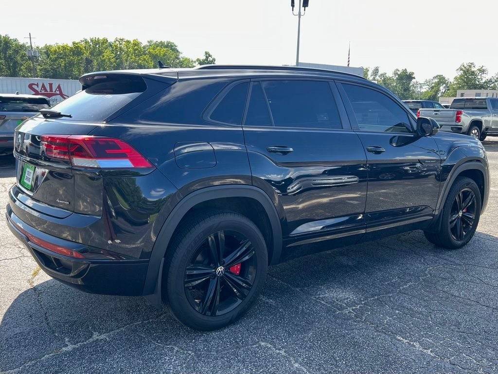 Used 2023 Volkswagen Atlas Cross Sport 2.0T SEL R-Line Black SUV