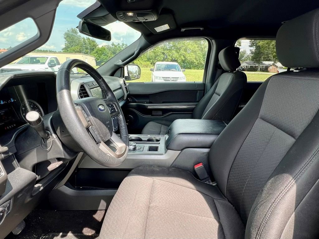 2020 Ford Expedition XLT photo 4
