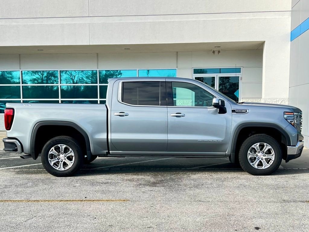 Used 2025 GMC Sierra 1500 SLT Truck Crew Cab