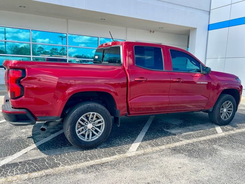 Used 2025 Chevrolet Colorado WT/LT Truck Crew Cab
